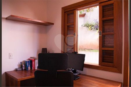 1_photo/94cfaaac51.5564e16b2c01dcfa-ATLAS-ffd1aebd-eeb0-421d-a662-cfb7af5c8708.jpg de casa à venda com 4 quartos, 389m² em Granja Viana, Cotia