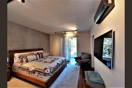 12_photo/94cfaaacb1.9845a183adc4e21d-ATLAS-7c41bd32-03ab-47a7-8ea3-ee85a2e601ce.jpg de casa de condomínio à venda com 5 quartos, 586m² em Jardim Helena, Carapicuíba