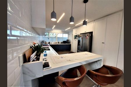 9_photo/94cfaaacb1.9845a183adc4e21d-ATLAS-86da0889-e7e8-4bdc-a7a1-2e2d06da2730.jpg de casa de condomínio à venda com 5 quartos, 586m² em Jardim Helena, Carapicuíba