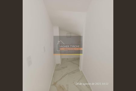 11_photo/94cfaaacbf.ceff8192393c33de-ATLAS-6f660b57-e980-4662-bc9d-c1cdcebef3cd.jpg de casa para alugar com 3 quartos, 206m² em Jardim Helena, Carapicuíba