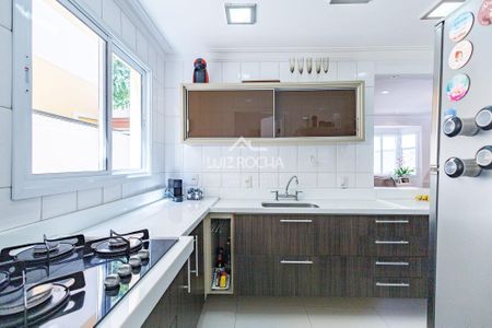 4_photo/94cfaaad9f.ceff8192393c33de-ATLAS-164a5c8b-ae25-4202-99c2-3361a1e6b4a8.jpg de casa à venda com 4 quartos, 154m² em Parque Frondoso, Cotia