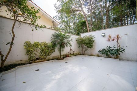 3_photo/94cfaaada5.81c488c884db3593-ATLAS-dbe6030f-b3f9-4867-9bf9-0cd04d3c7b1a.jpg de casa de condomínio para alugar com 4 quartos, 195m² em Granja Viana, Cotia