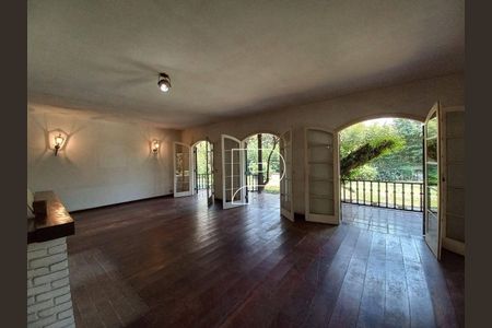 42_photo/94cfaaae1d.6f3426350093cd90-ATLAS-15013fc3-5fb6-45a0-b545-8e14eda5e577.jpg de casa à venda com 4 quartos, 404m² em Granja Viana, Cotia