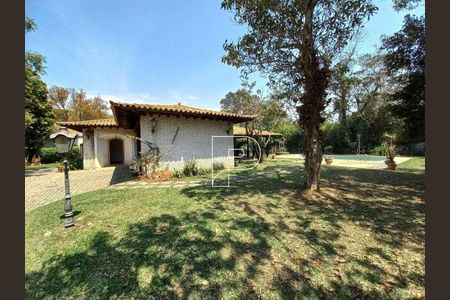 35_photo/94cfaaae1d.6f3426350093cd90-ATLAS-49d1d12d-41a4-41c4-9ded-c3c3f7a903f1.jpg de casa à venda com 4 quartos, 404m² em Granja Viana, Cotia