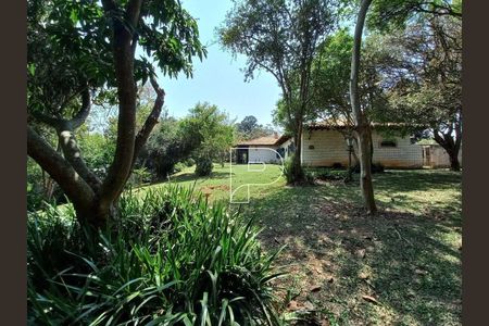 23_photo/94cfaaae1d.6f3426350093cd90-ATLAS-e5bc0751-756b-4fe3-b509-a73acdcfc3bd.jpg de casa à venda com 4 quartos, 404m² em Granja Viana, Cotia