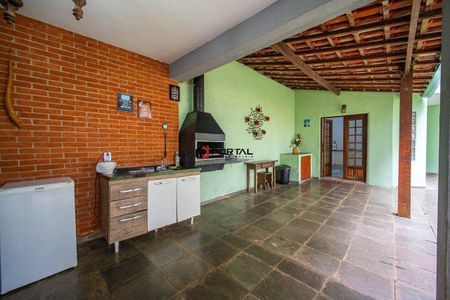 11_photo/94cfaaae29.f38e38137a2159e3-ATLAS-a46b799a-9867-431f-85b2-ef882bc1b2d8.jpg de casa à venda com 3 quartos, 261m² em Granja Viana, Cotia