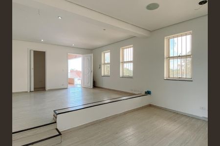 17_photo/94cfaaae2b.8e927f3430f5a69c-ATLAS-dd60adbf-8b1b-48c9-a6ca-293b16adfb6c.jpg de casa à venda com 4 quartos, 582m² em Granja Viana, Cotia