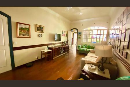 8_photo/94cfaaaee7.ccfee957a0edc138-ATLAS-442993d4-99b2-4f68-8d82-a2a805c30c34.jpg de casa à venda com 7 quartos, 950m² em Granja Viana, Cotia