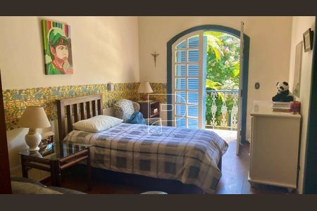 11_photo/94cfaaaee7.ccfee957a0edc138-ATLAS-5871789b-112a-4e5c-b719-a363429e91d2.jpg de casa à venda com 7 quartos, 950m² em Granja Viana, Cotia