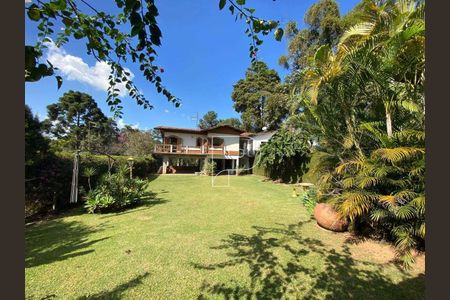 4_photo/94cfaaaee9.ba1c0bc9cbfcae1e-ATLAS-83700a41-7969-4af2-af34-fb6520216619.jpg de casa à venda com 3 quartos, 400m² em Granja Viana, Cotia