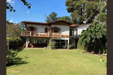 5_photo/94cfaaaee9.ba1c0bc9cbfcae1e-ATLAS-dab7af53-1f55-4284-880c-b94cecbc53f6.jpg de casa à venda com 3 quartos, 400m² em Granja Viana, Cotia