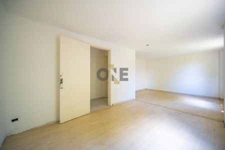 33_photo/94cfaaaf59.e9bc35269128f7e8-ATLAS-7c3e8b88-c9a8-4a76-8a12-66c7cd141e3f.jpg de casa à venda com 4 quartos, 486m² em Parque Frondoso, Cotia