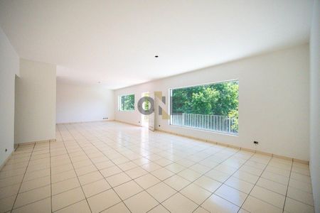 4_photo/94cfaaaf59.e9bc35269128f7e8-ATLAS-a2cdcb70-7f1b-4dfc-8bb6-64545a84d51a.jpg de casa à venda com 4 quartos, 486m² em Parque Frondoso, Cotia