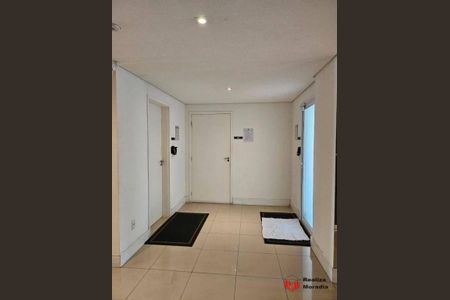 46_photo/94cfaaaf61.982f1e847e2b6c1a-ATLAS-d431c5bb-471c-4e9b-a0aa-4a0796a4b45e.jpg de apartamento à venda com 1 quarto, 25m² em Granja Viana, Cotia