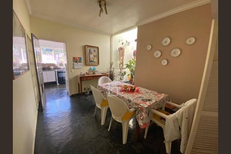 5_photo/94cfaaaf8f.dabf6d33826e301d-ATLAS-3b5dce27-3e94-49ed-837f-3bc670b37b04.jpg de casa à venda com 3 quartos, 330m² em Granja Viana, Cotia