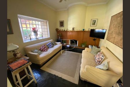 11_photo/94cfaaaf8f.dabf6d33826e301d-ATLAS-fa62c8fa-e701-4b9b-b802-4e306547eb27.jpg de casa à venda com 3 quartos, 330m² em Granja Viana, Cotia