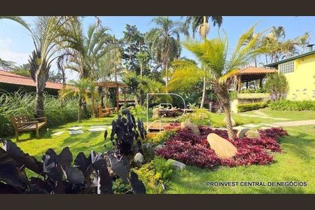 3_photo/94cfaaaff3.826aa08d214c4ef3-ATLAS-ee137a8f-ec4f-45fd-8306-ece0e6364780.jpg de casa à venda com 4 quartos, 653m² em Granja Viana, Cotia