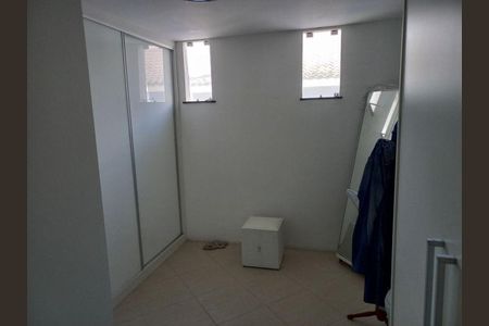 10_photo/94cfaaaff7.3be18b52e244e7c2-ATLAS-0595880c-2ec3-4c9e-aea4-202ab0d16880.jpg de casa de condomínio à venda com 4 quartos, 220m² em Granja Viana, Cotia