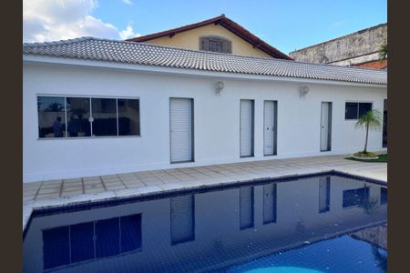 24_photo/94cfaaaff7.3be18b52e244e7c2-ATLAS-cf48648b-a101-4ac9-8512-f700f4e5e479.jpg de casa de condomínio à venda com 4 quartos, 220m² em Granja Viana, Cotia