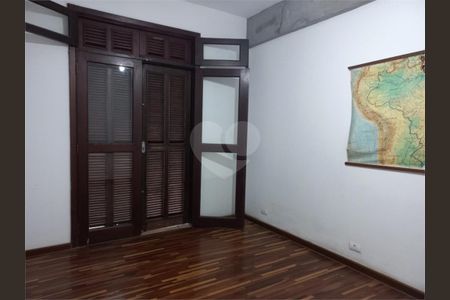 23_photo/94cfaaaffd.f8b5319c31ea9539-ATLAS-196902e7-e3f6-419d-af2e-b0c7ce7f60bc.jpg de casa à venda com 6 quartos, 468m² em Granja Viana, Cotia