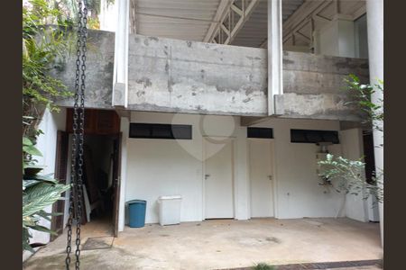 12_photo/94cfaaaffd.f8b5319c31ea9539-ATLAS-50b5dc44-2be6-4804-9bcf-d56f8a73ada9.jpg de casa à venda com 6 quartos, 468m² em Granja Viana, Cotia