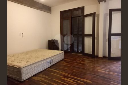31_photo/94cfaaaffd.f8b5319c31ea9539-ATLAS-7812af8c-7eba-4a4f-859d-7c49dc5ac922.jpg de casa à venda com 6 quartos, 468m² em Granja Viana, Cotia
