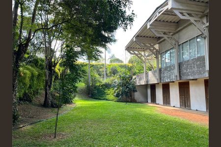 12_photo/94cfaaaffd.f8b5319c31ea9539-ATLAS-872feae5-ee74-4e1c-bd22-c7252cbf500c.jpg de casa à venda com 6 quartos, 468m² em Granja Viana, Cotia