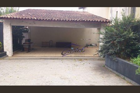 2_photo/94cfaab07b.22d99d281daac78a-ATLAS-316bf6f0-b836-439d-b83d-29f286e0e21f.jpg de casa à venda com 5 quartos, 376m² em Granja Viana, Cotia