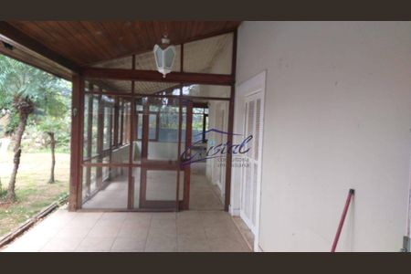2_photo/94cfaab07b.22d99d281daac78a-ATLAS-53a43992-91ff-4e99-a380-7d29b31d31a0.jpg de casa à venda com 5 quartos, 376m² em Granja Viana, Cotia
