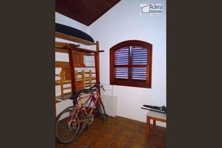 7_photo/94cfaab07d.cafb1a451848d5aa-ATLAS-052c7317-eafe-48c7-952b-289c4994eae1.jpg de casa à venda com 4 quartos, 279m² em Granja Viana, Cotia