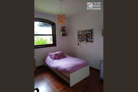 7_photo/94cfaab07d.cafb1a451848d5aa-ATLAS-b45a3a13-1540-4150-bf8c-4ee9e2c7c1a0.jpg de casa à venda com 4 quartos, 279m² em Granja Viana, Cotia