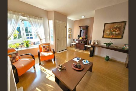 8_photo/94cfaab0a9.42fc04046762a4be-ATLAS-30cb2f37-e152-4fdc-b7ef-cc527e91880e.jpg de casa à venda com 3 quartos, 219m² em Jardim Barbacena, Cotia