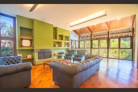 43_photo/94cfaab0b7.6618d879b31b9a75-ATLAS-680536c1-16a6-4552-92a2-0e096301fe5b.jpg de casa para alugar com 5 quartos, 677m² em Granja Viana, Cotia