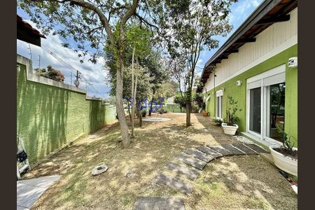 2_photo/94cfaab0f3.dd847d500c8eb9ef-ATLAS-a271e975-8cac-470a-849a-7bfa091f48c0.jpg de casa à venda com 8 quartos, 444m² em Parque Frondoso, Cotia