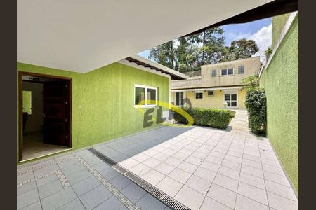 3_photo/94cfaab1af.6709f095d5a71de2-ATLAS-0ce8fa9a-c8d3-403e-951c-e3ab6db2c22c.jpg de casa para alugar com 8 quartos, 445m² em Granja Viana, Cotia