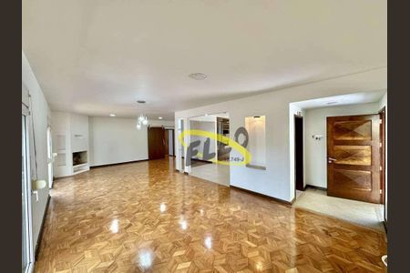 49_photo/94cfaab1af.6709f095d5a71de2-ATLAS-4070e9e8-64f4-462f-9be3-eca2802b660f.jpg de casa para alugar com 8 quartos, 445m² em Granja Viana, Cotia