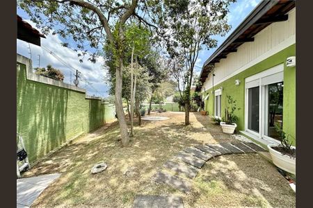 36_photo/94cfaab1af.d0082307d5ebb9e3-ATLAS-8a7b4b10-5cf7-4a54-8d54-28864e4d21dd.jpg de casa à venda com 8 quartos, 444m² em Granja Viana, Cotia