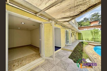 93_photo/94cfaab1bd.93663d0f54b81880-ATLAS-d9d10f97-5981-48f0-8a82-c43ddebac6dd.jpg de casa para alugar com 8 quartos, 445m² em Granja Viana, Cotia