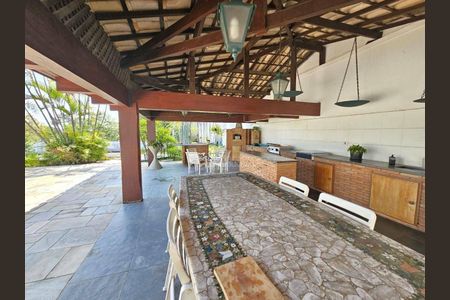 89_photo/94cfaab1cd.daef4070947673a7-ATLAS-3fa8ddbe-a482-4e91-abfd-7773202e9fc1.jpg de casa para alugar com 4 quartos, 1000m² em Granja Viana, Cotia