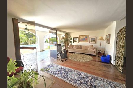 11_photo/94cfaab1cd.daef4070947673a7-ATLAS-6fe37d4f-b2e9-4d60-97e9-6288a7c85779.jpg de casa para alugar com 4 quartos, 1000m² em Granja Viana, Cotia