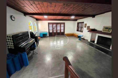 9_photo/94cfaab1d1.90bd9ce7e18c11b8-ATLAS-05f26582-5539-4f26-a4f1-5943e9caca9e.jpg de casa à venda com 4 quartos, 275m² em Granja Viana, Cotia