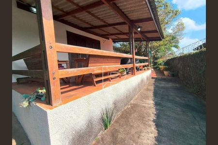 21_photo/94cfaab1d1.90bd9ce7e18c11b8-ATLAS-19de893a-2f7f-4a24-a8b4-4e1ad073d259.jpg de casa à venda com 4 quartos, 275m² em Granja Viana, Cotia