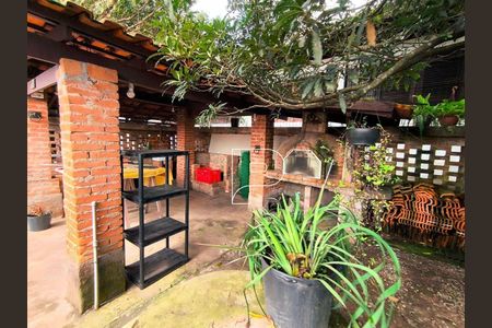 31_photo/94cfaab1d1.90bd9ce7e18c11b8-ATLAS-1a3d1bda-ea96-45be-a6f4-a78e06bf06d9.jpg de casa à venda com 4 quartos, 275m² em Granja Viana, Cotia