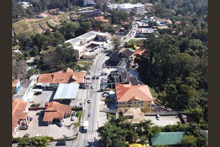 39_photo/94cfaab1d1.90bd9ce7e18c11b8-ATLAS-4c6d800a-33d0-4bd4-890d-61a6066b7e9d.jpg de casa à venda com 4 quartos, 275m² em Granja Viana, Cotia