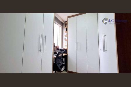 26_photo/94cfaab2a5.12fdce46de50a6d2-ATLAS-5b72a30e-b0dd-44f9-997f-fe234630f964.jpg de apartamento à venda com 3 quartos, 61m² em Caucaia do Alto, Cotia