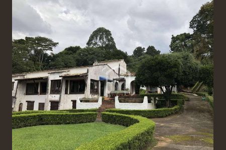 9_photo/94cfaab30d.2f15d505e37c7ac5-ATLAS-cafde978-77e6-4162-983a-cf2aaddf1c31.jpg de casa à venda com 4 quartos, 800m² em Granja Viana, Cotia