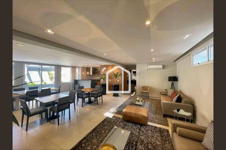 4_photo/94cfaab365.8b563f46c33b7893-ATLAS-e2a717bd-864d-4913-8e81-6741cc1f616d.jpg de apartamento à venda com 3 quartos, 115m² em Granja Viana, Cotia