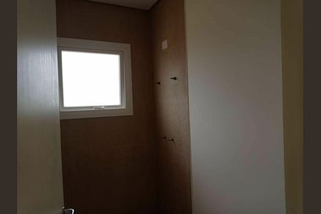 4_photo/94cfaab3cf.2f15d505e37c7ac5-ATLAS-a3aa1334-75e4-4260-818b-36fda4078afa.jpg de casa à venda com 3 quartos, 120m² em Lageadinho, Cotia