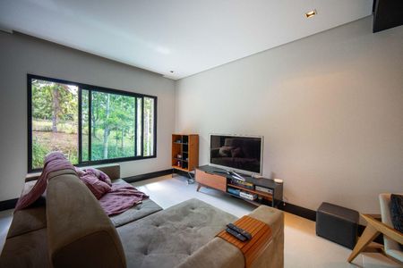 1_photo/94cfaab47f.4cea1a0b3f6bbd2f-ATLAS-01f68b6b-2074-4cf1-8af6-b3de5b7b463d.jpg de casa à venda com 4 quartos, 360m² em Granja Viana, Cotia