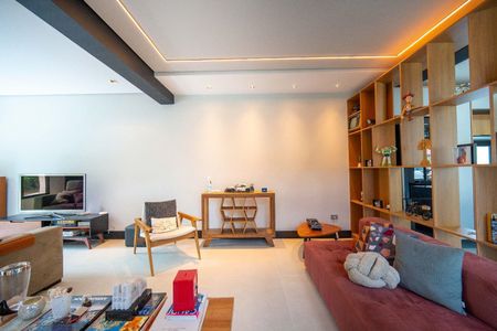 4_photo/94cfaab47f.4cea1a0b3f6bbd2f-ATLAS-329bdd84-61cf-4fed-a557-e6b63659eb8c.jpg de casa à venda com 4 quartos, 360m² em Granja Viana, Cotia